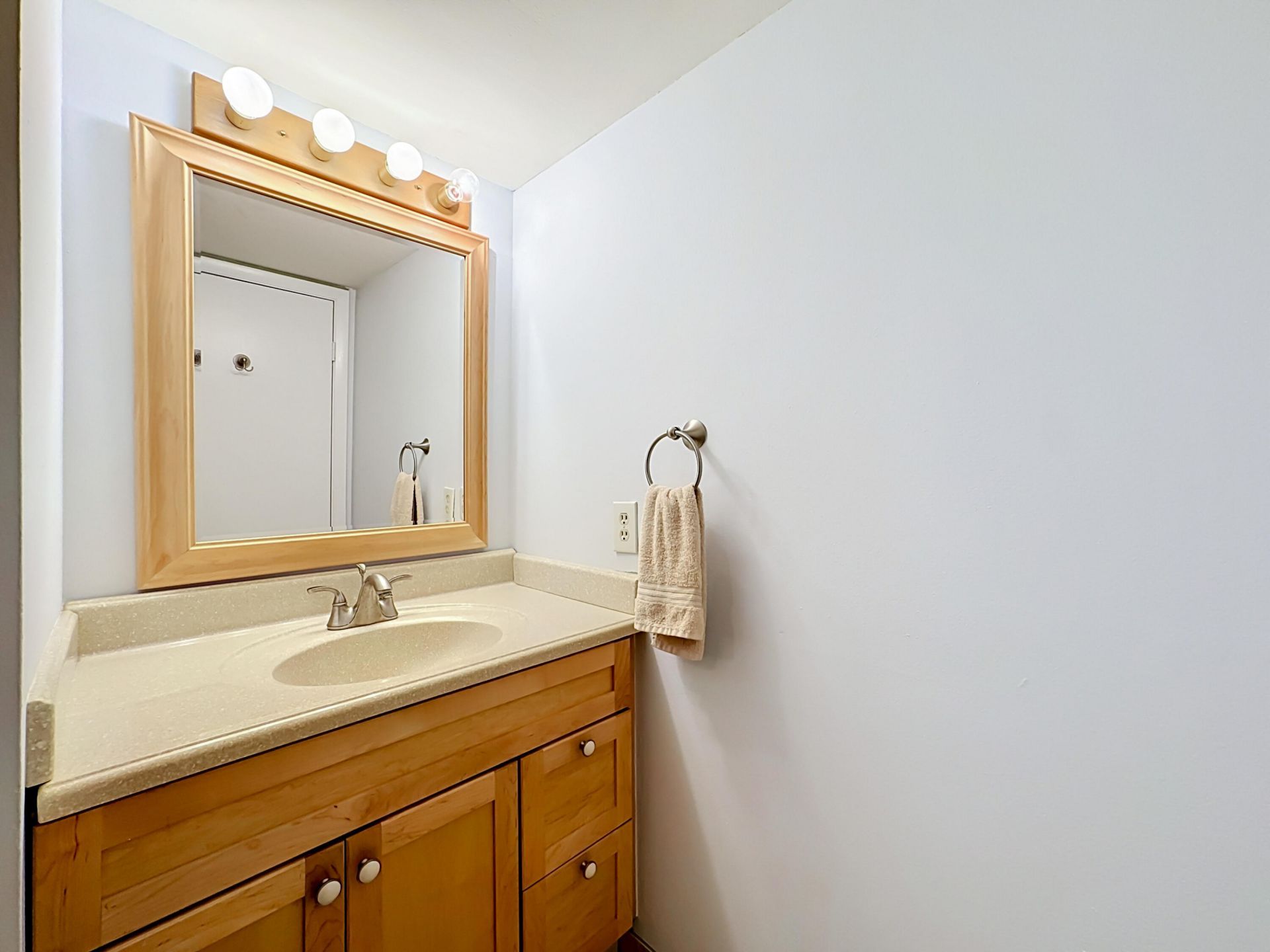 3192 SE Brook Street, Stuart, FL 34997 Photo