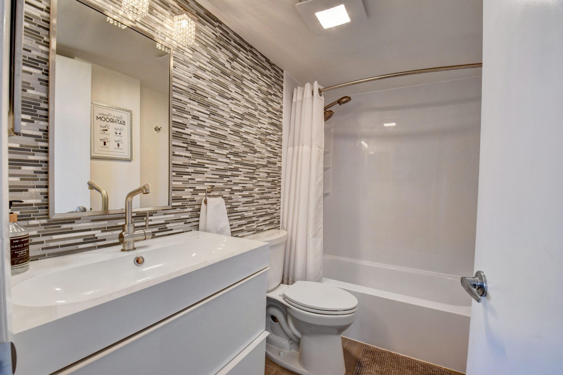 17 Royal Palm Way, Unit 603, Boca Raton, FL 33432 Photo