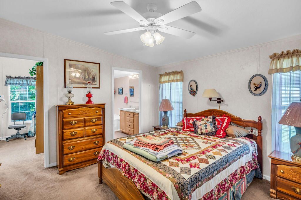 2208 SE 38th Trail, Okeechobee, FL 34974 Photo