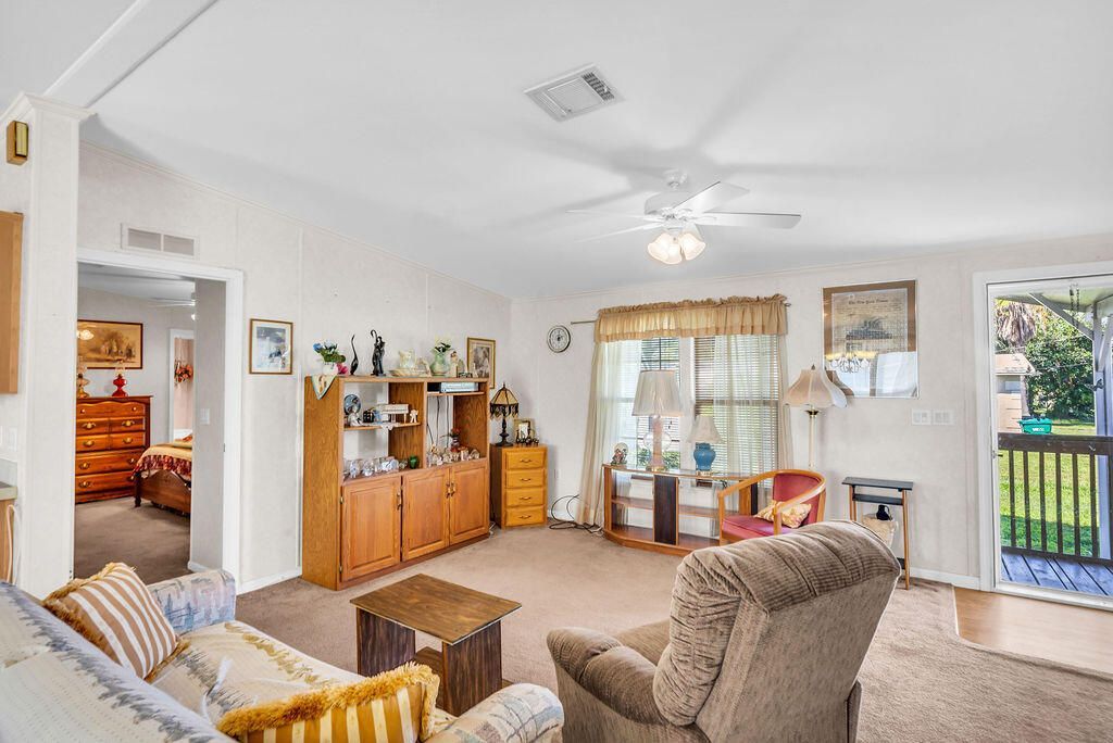 2208 SE 38th Trail, Okeechobee, FL 34974 Photo