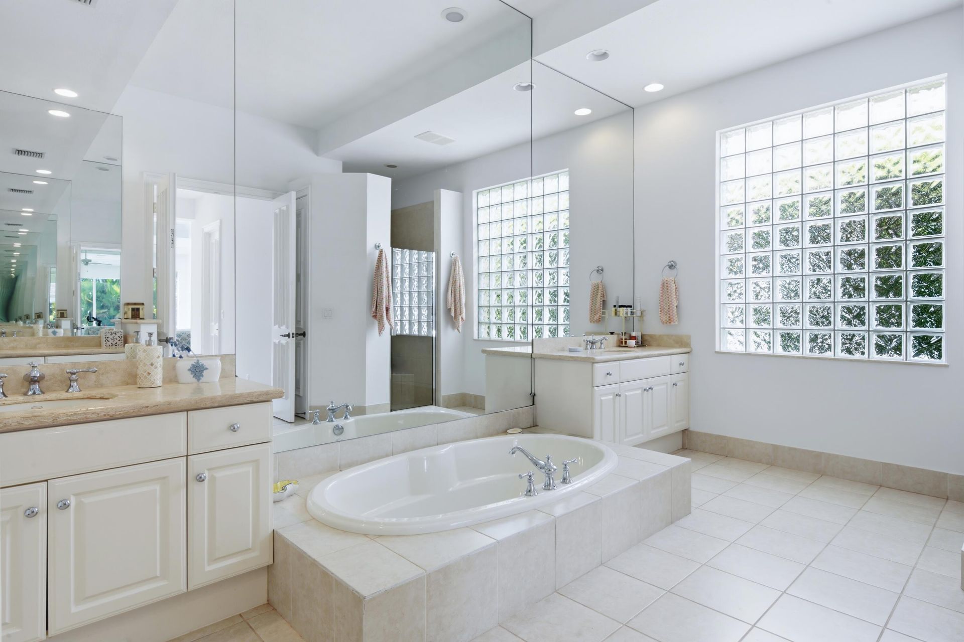 118 Monte Carlo Drive, Palm Beach Gardens, FL 33418 Photo