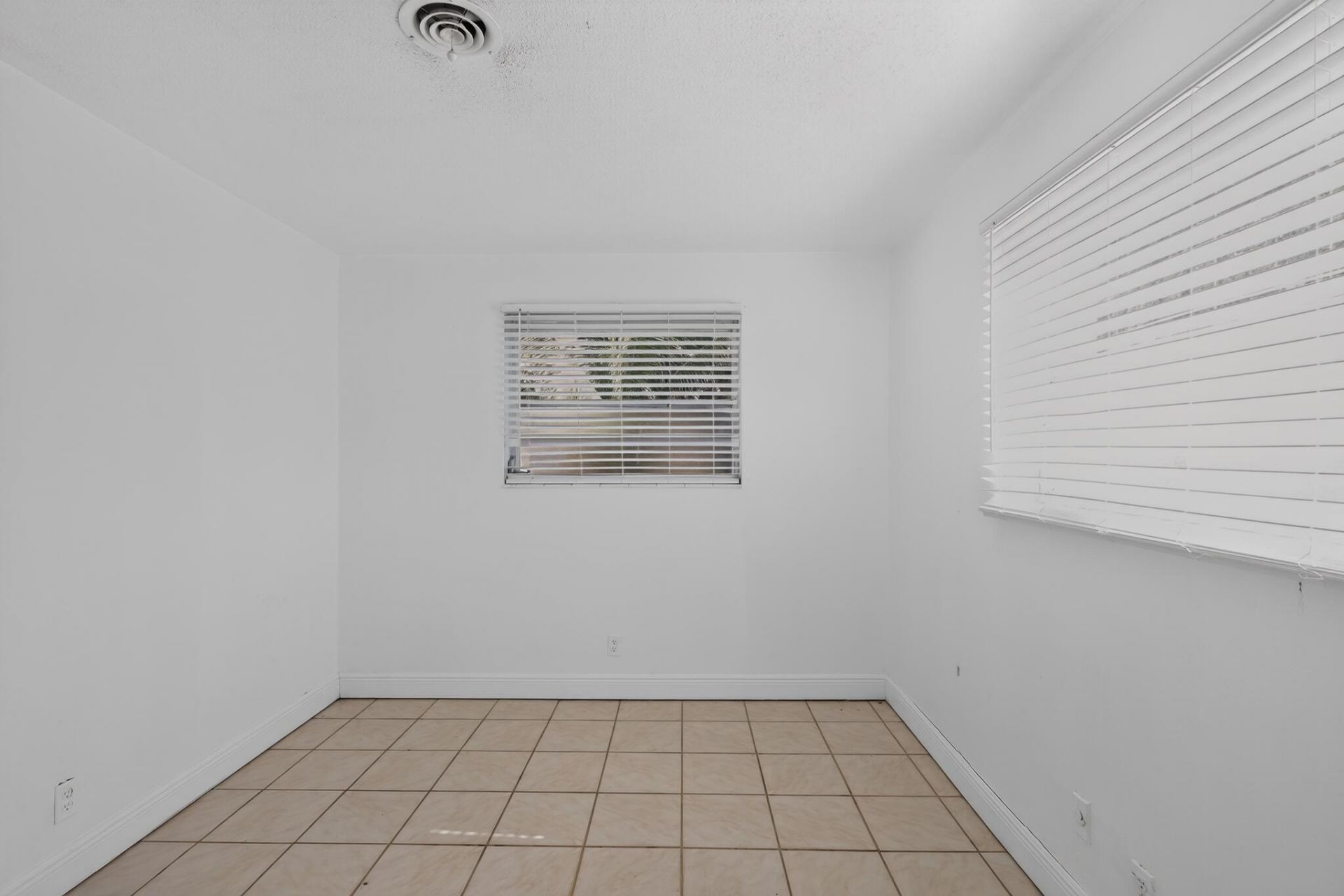 5845 Arthur Street, Hollywood, FL 33021 Photo