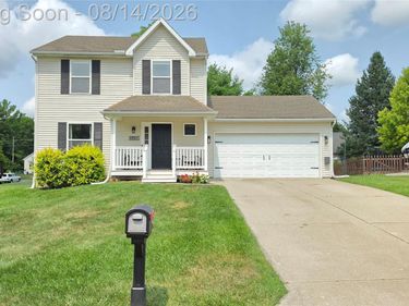 2439 Par Court, Oceola Township, Mi 48843