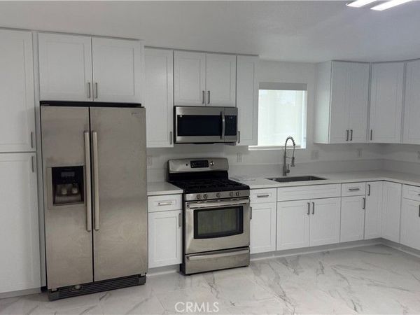 1155 E 81st Street, Unit A, Los Angeles, CA 90001