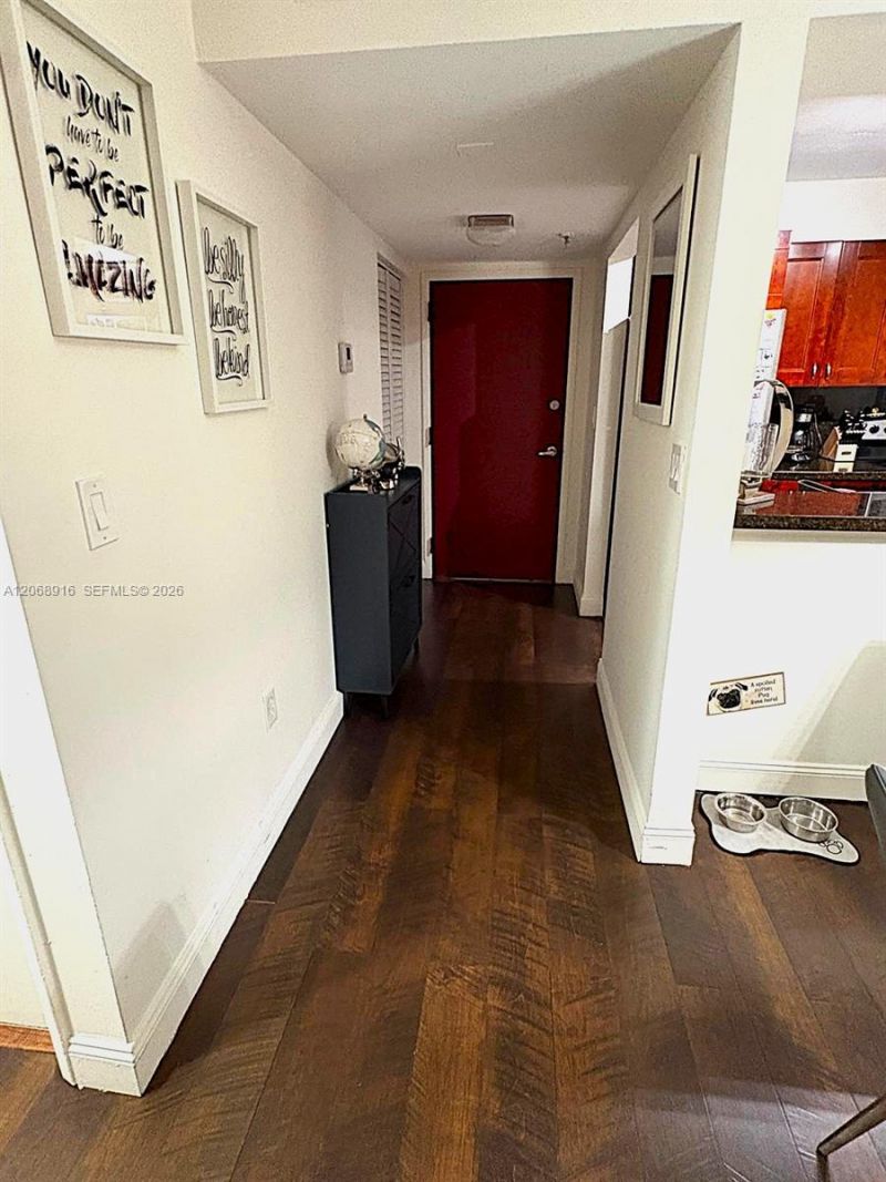 800 N Miami Ave , Unit E-905, Miami, FL 33136 Photo
