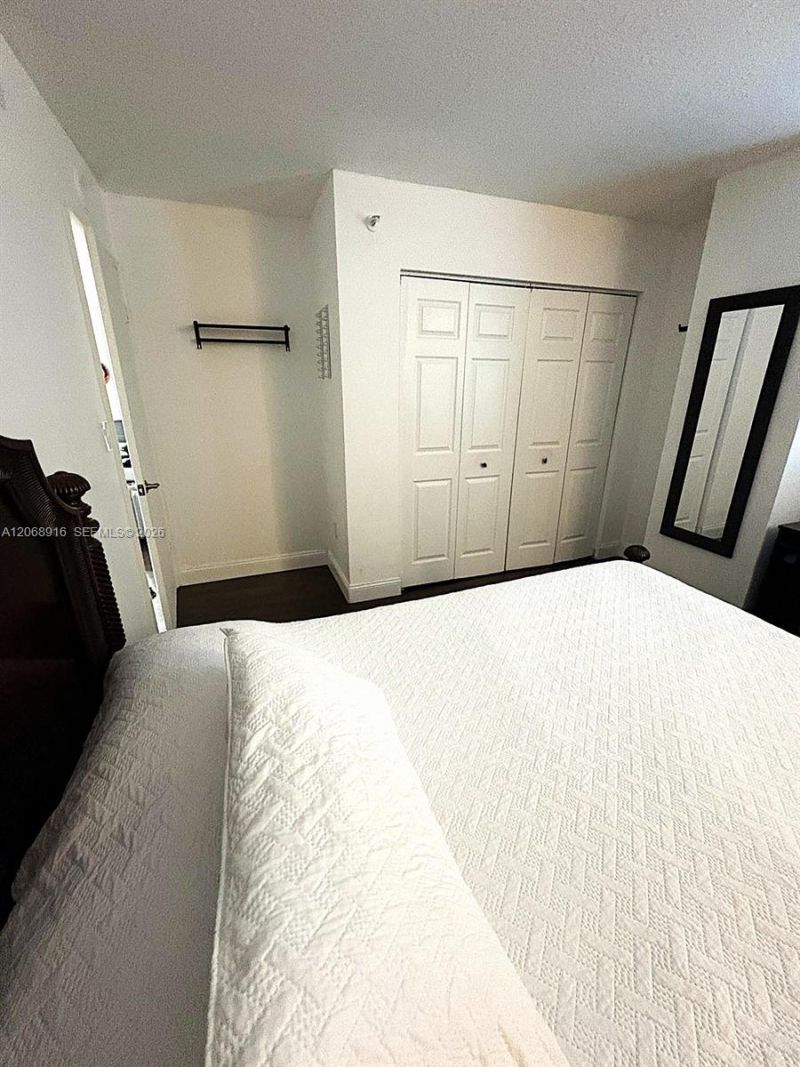 800 N Miami Ave , Unit E-905, Miami, FL 33136 Photo