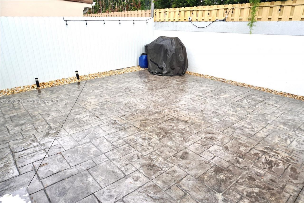 10157 NW 129th Ter , Hialeah Gardens, FL 33018 Photo
