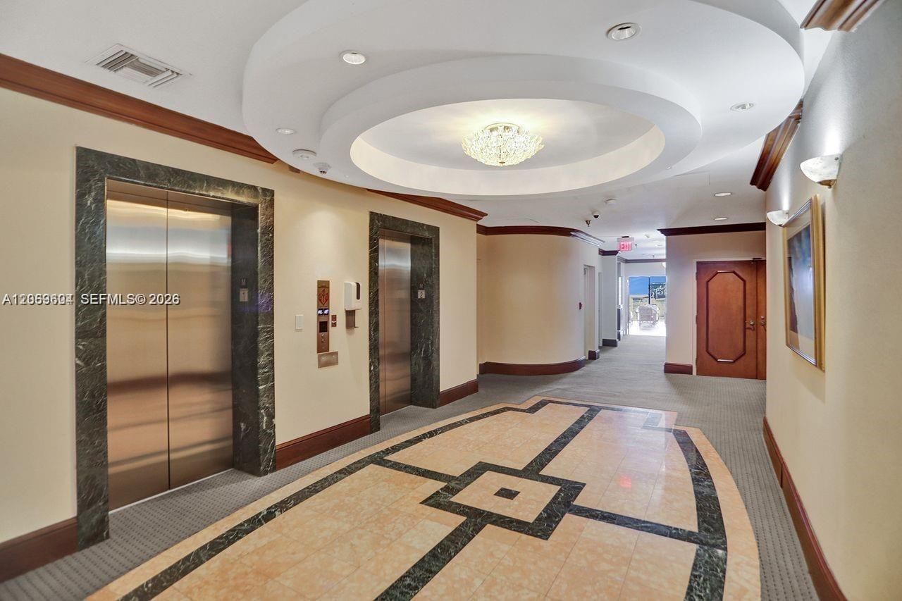 5757 Collins Ave, Unit 1505, Miami Beach, FL 33140 Photo