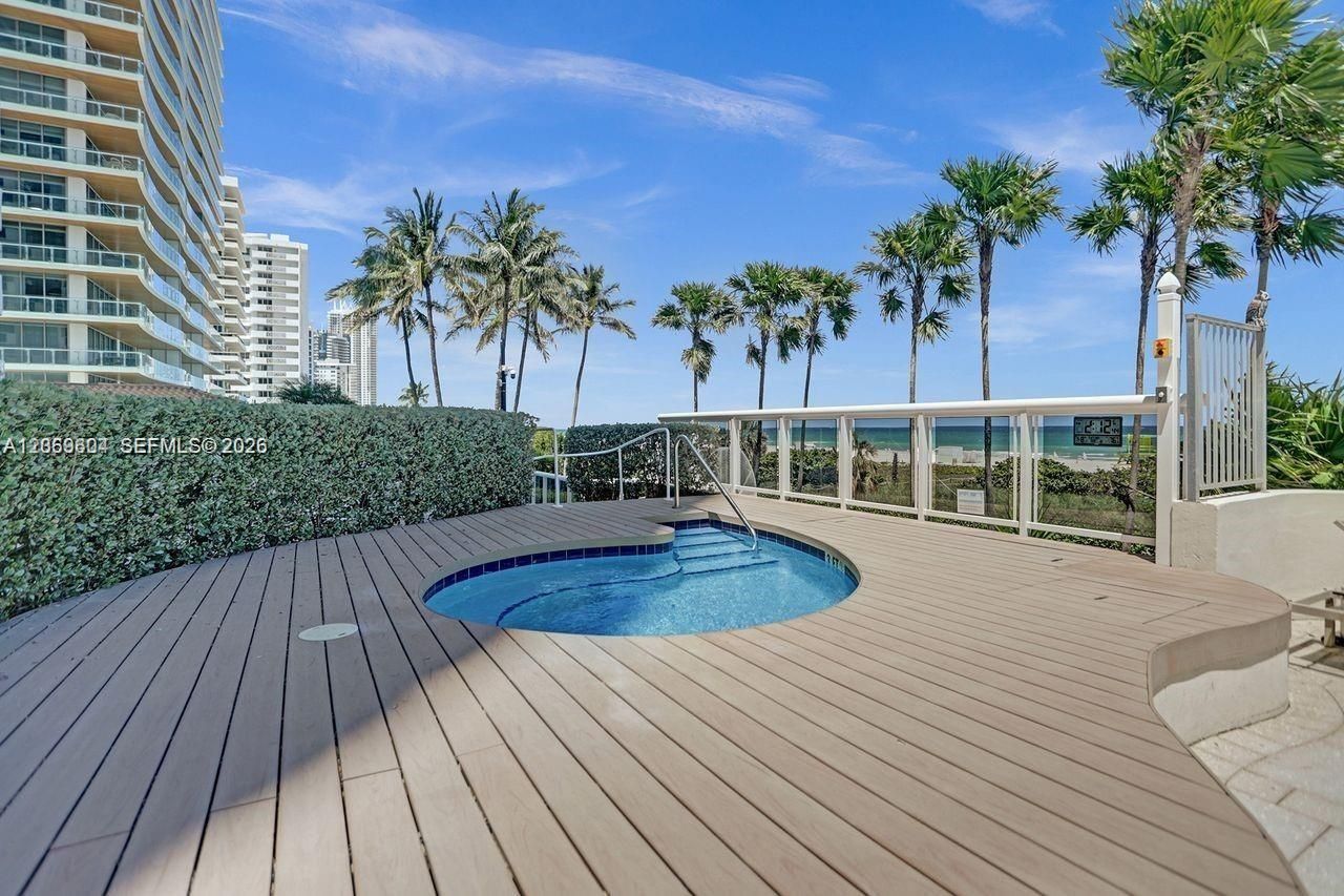 5757 Collins Ave, Unit 1505, Miami Beach, FL 33140 Photo