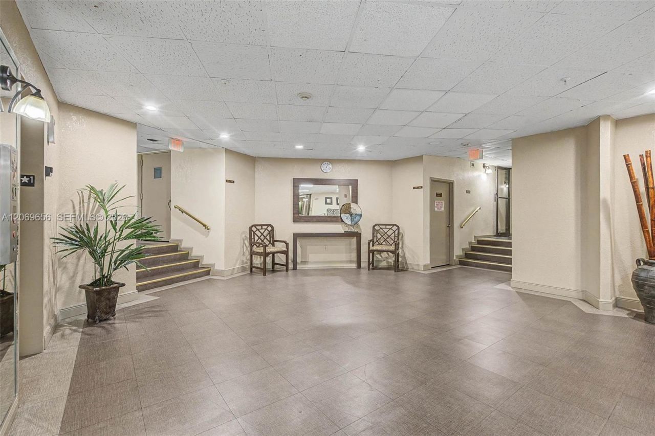 10852 N Kendall Dr , Unit 314, Miami, FL 33176 Photo