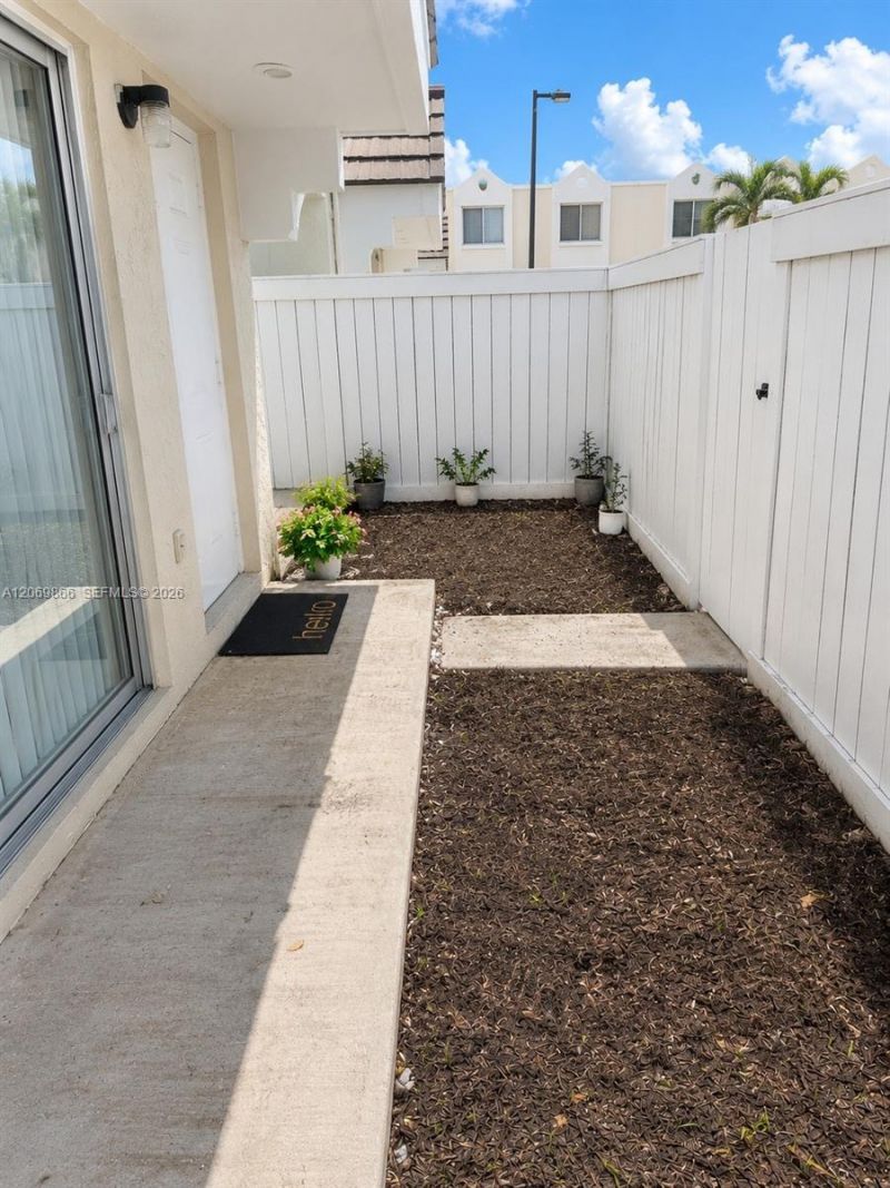 4500 SW 68th Ct Cir , Unit 5-3, Miami, FL 33155 Photo