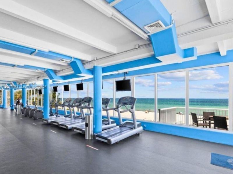 5401 Collins Ave , Unit 144, Miami Beach, FL 33140 Photo
