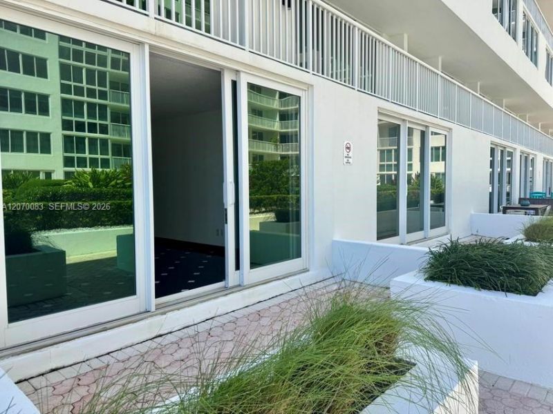 5401 Collins Ave , Unit 144, Miami Beach, FL 33140 Photo
