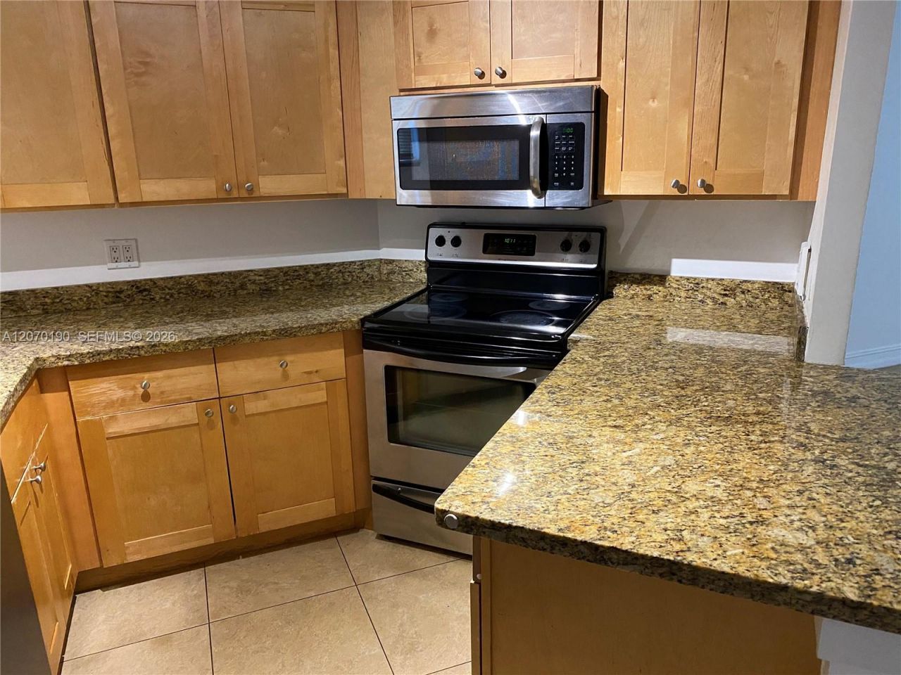 8245 Lake Dr , Unit 101, Doral, FL 33166 Photo
