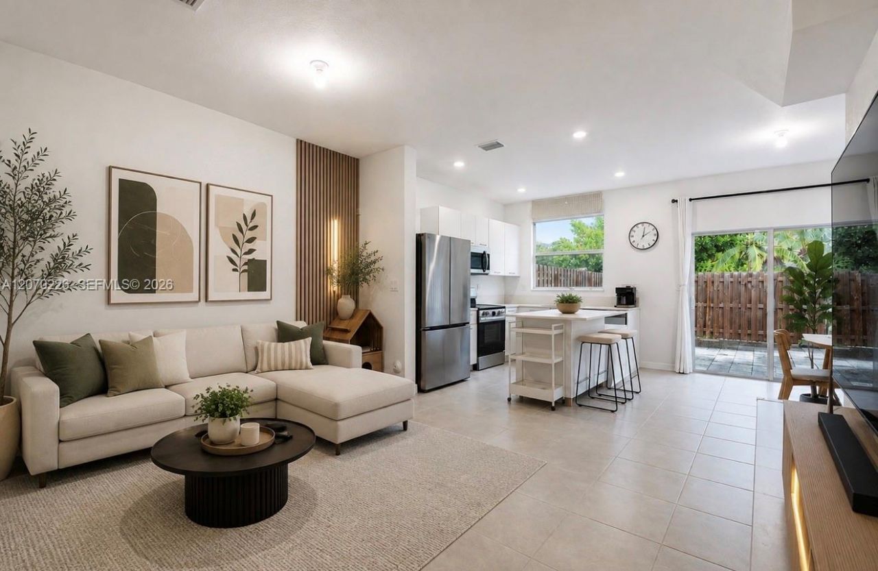 12218 NW 24th Pl, Miami, FL 33167 Photo