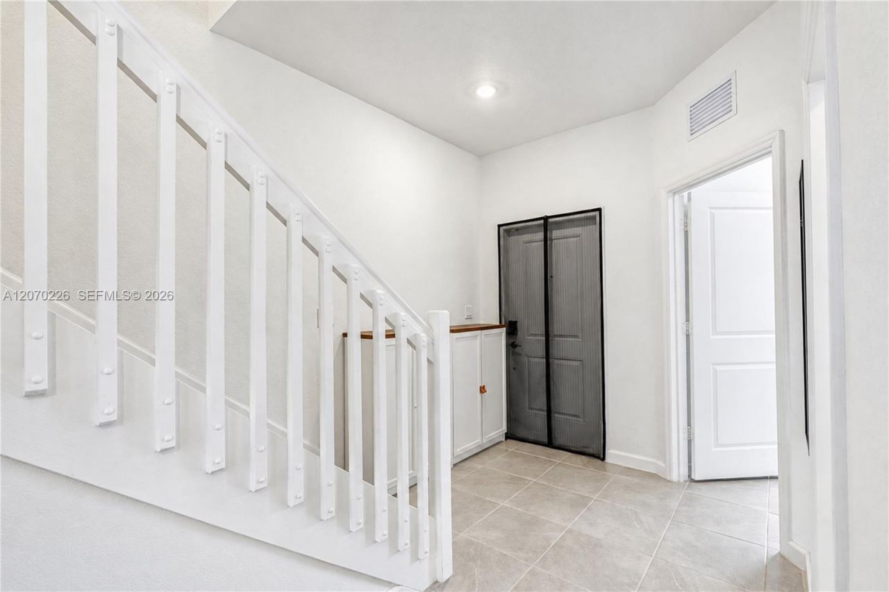 12218 NW 24th Pl, Miami, FL 33167 Photo
