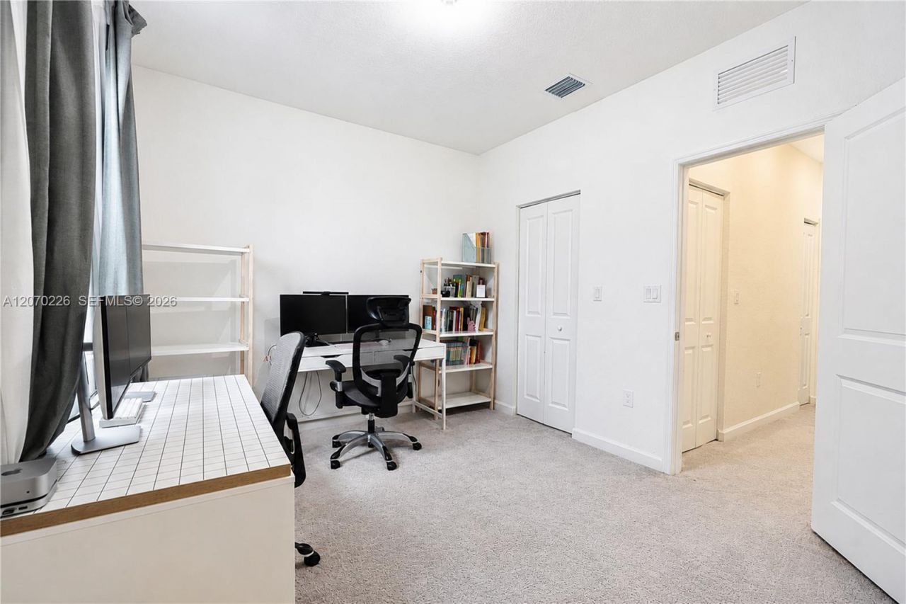 12218 NW 24th Pl, Miami, FL 33167 Photo