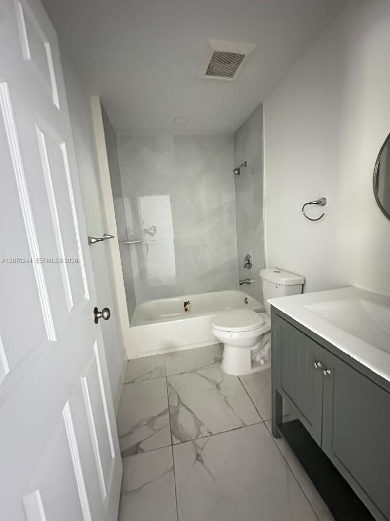 12230 SW 219th St , Miami, FL 33170 Photo