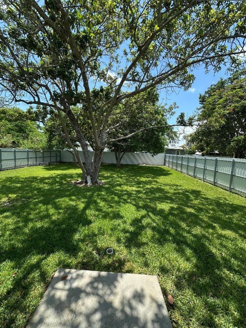 12230 SW 219th St , Miami, FL 33170 Photo