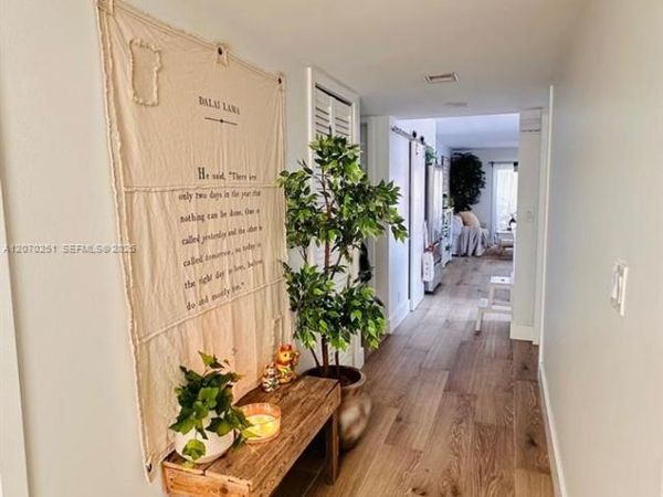 223 Lakeview Dr , Unit 204, Weston, FL 33326