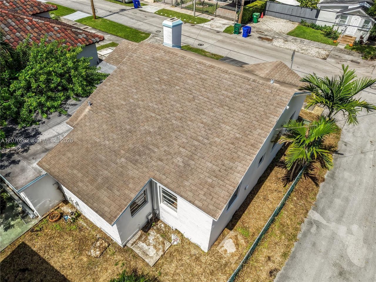 2100 SW 25th St , Miami, FL 33133 Photo