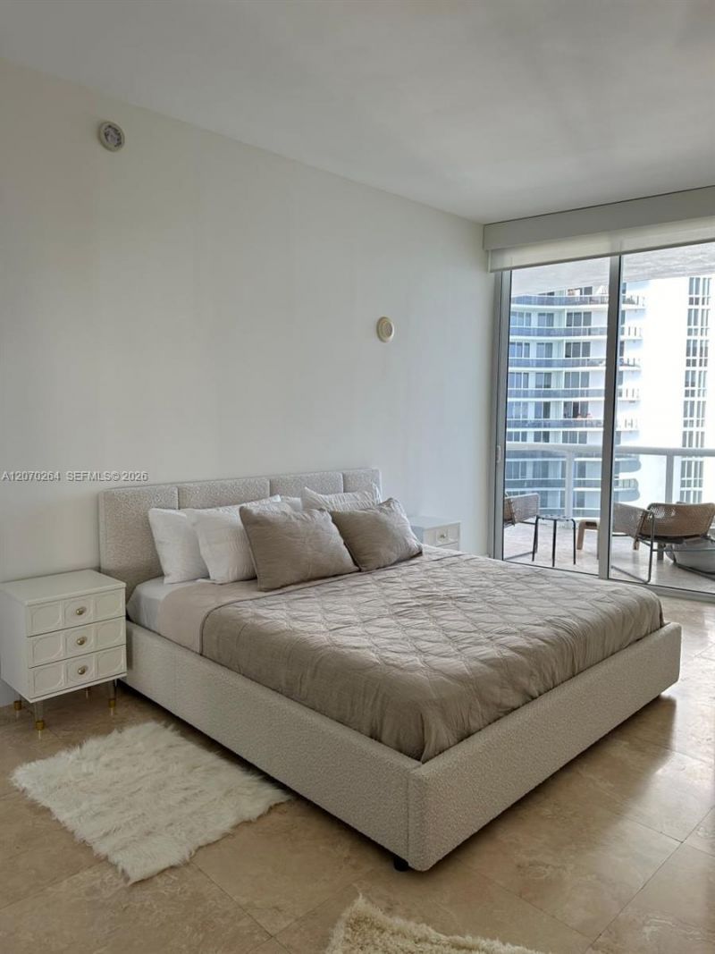 15811 Collins Ave , Unit 2103, Sunny Isles Beach, FL 33160 Photo