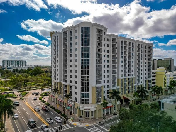 1830 Radius Dr , Unit 903, Hollywood, FL 33020