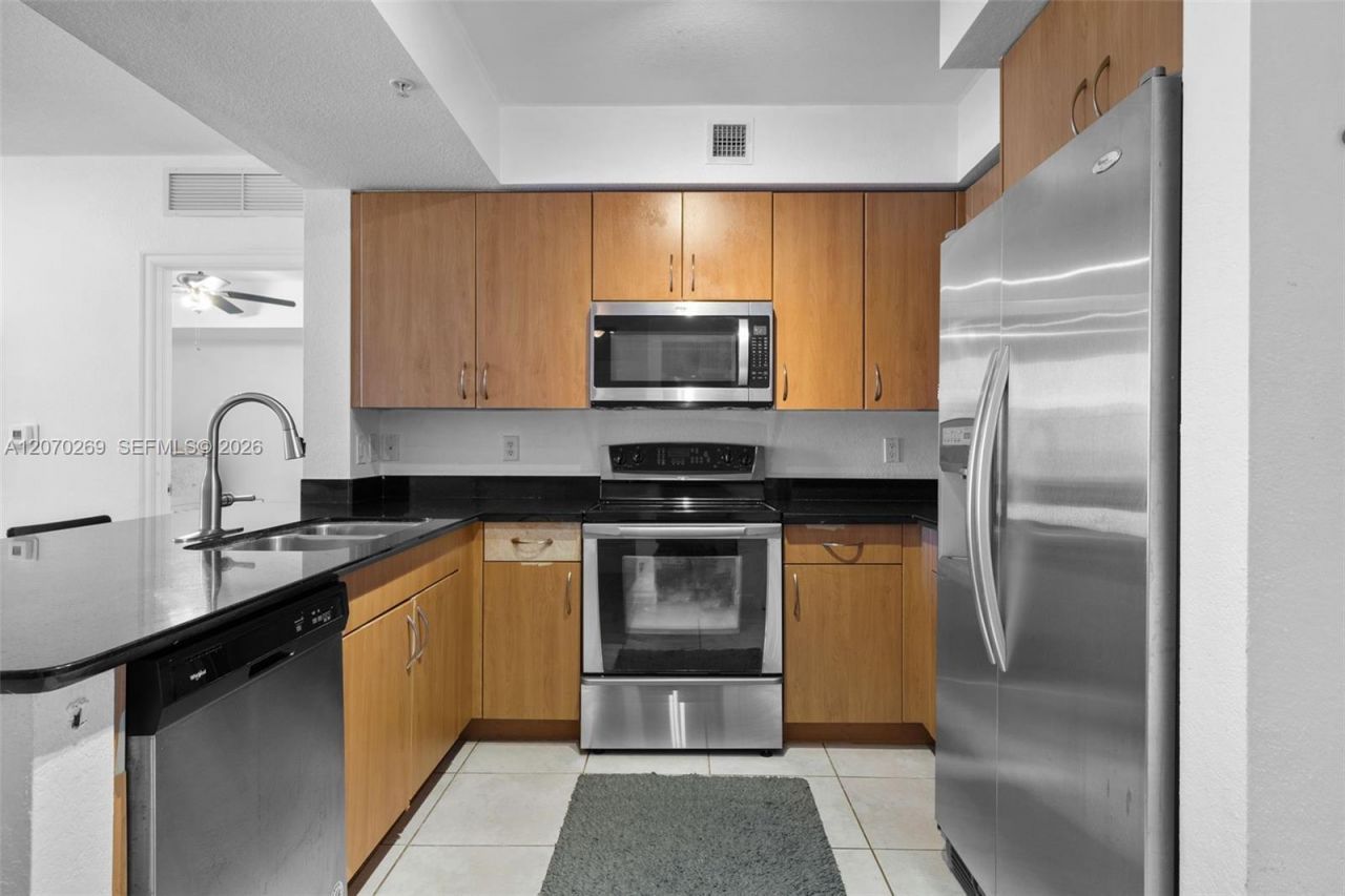 1830 Radius Dr , Unit 903, Hollywood, FL 33020 Photo