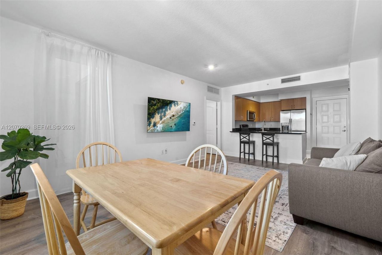 1830 Radius Dr , Unit 903, Hollywood, FL 33020 Photo