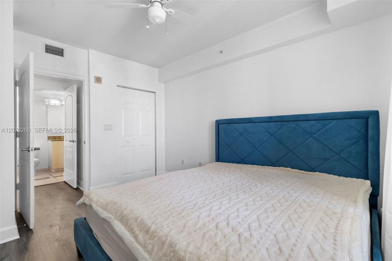 1830 Radius Dr , Unit 903, Hollywood, FL 33020 Photo