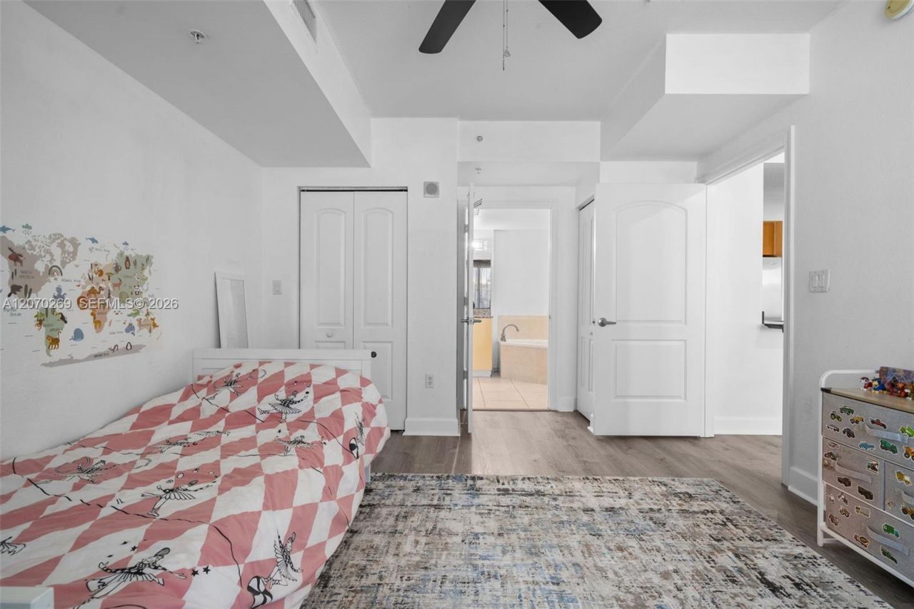 1830 Radius Dr , Unit 903, Hollywood, FL 33020 Photo