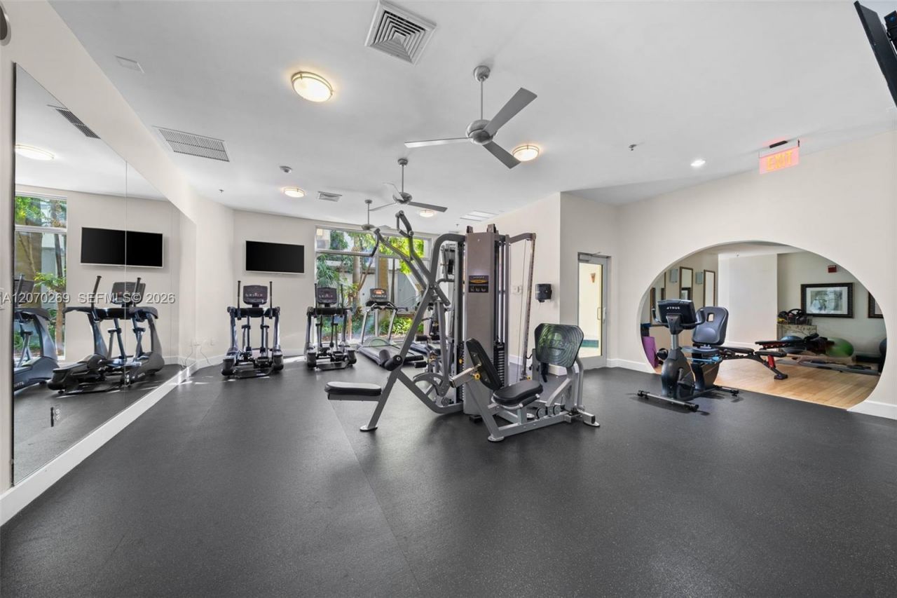 1830 Radius Dr , Unit 903, Hollywood, FL 33020 Photo