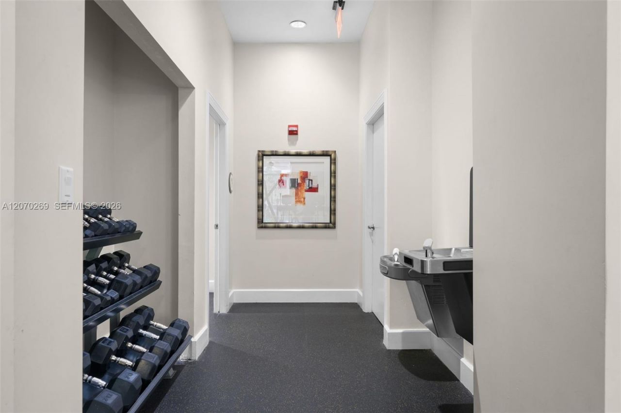 1830 Radius Dr , Unit 903, Hollywood, FL 33020 Photo