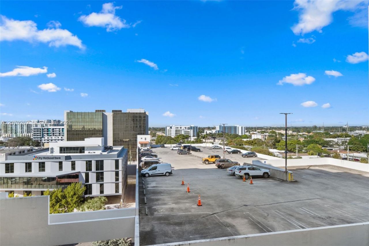 1830 Radius Dr , Unit 903, Hollywood, FL 33020 Photo