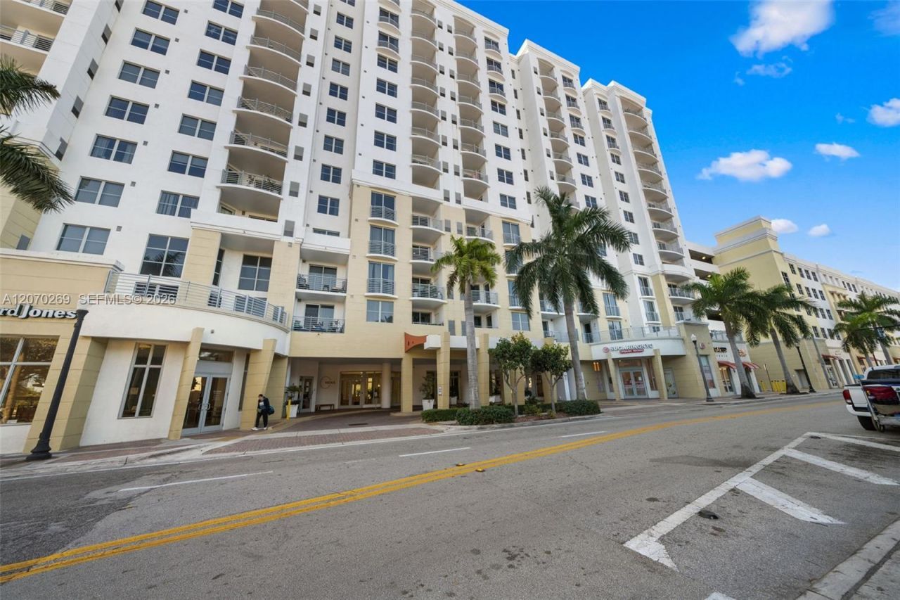 1830 Radius Dr , Unit 903, Hollywood, FL 33020 Photo
