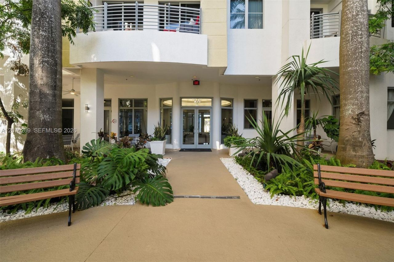 1830 Radius Dr , Unit 903, Hollywood, FL 33020 Photo