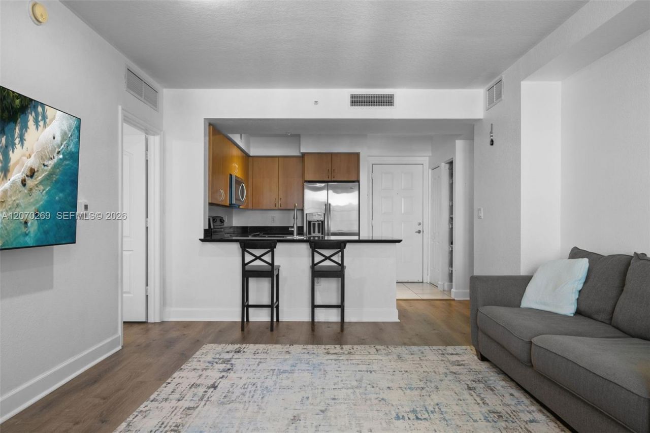 1830 Radius Dr , Unit 903, Hollywood, FL 33020 Photo