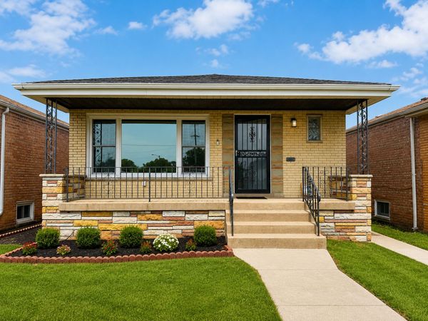 3836 W 85th Street, Chicago, IL 60652