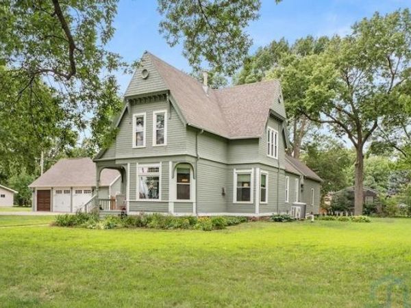 400 Kingsbury, Gayville, SD 57031