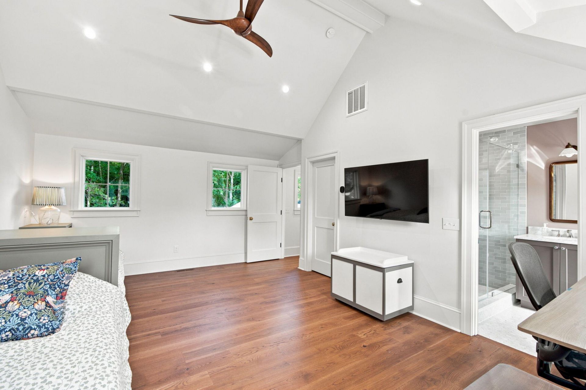 980 Tall Pine Road Photo 31