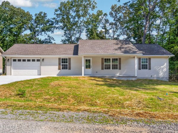 1105 Mohave Drive, Crossville, TN 38572