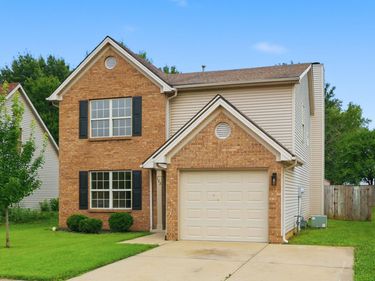 122 Salinger Drive, Georgetown, KY 40324