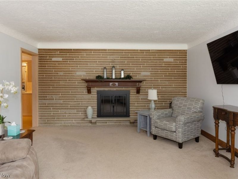 200 Selden Avenue, Akron, OH 44301 Photo 5