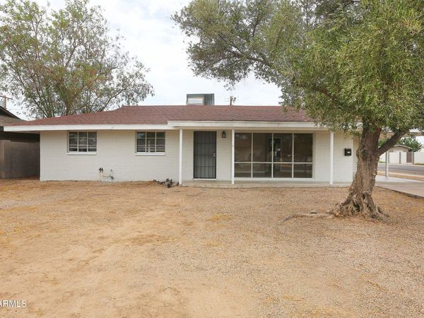 6045 W MARLETTE Avenue, Glendale, AZ 85301