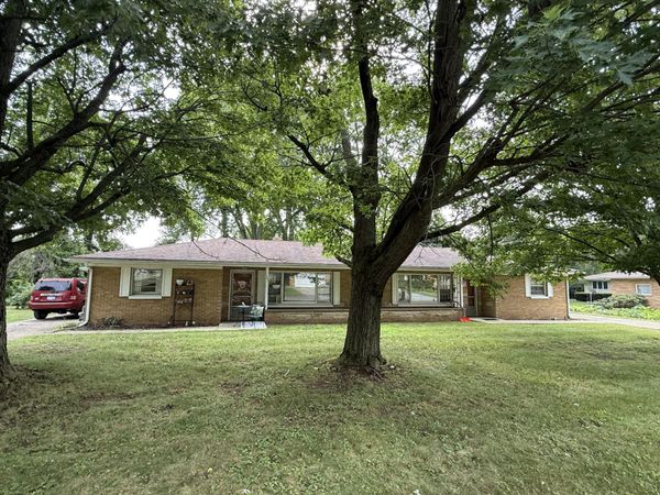 157 Elvern Drive, Coloma, MI 49038