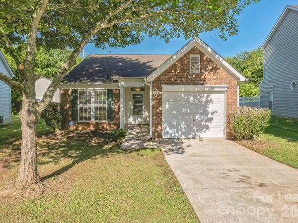 5237 Timbertop Lane , Charlotte, NC 28215