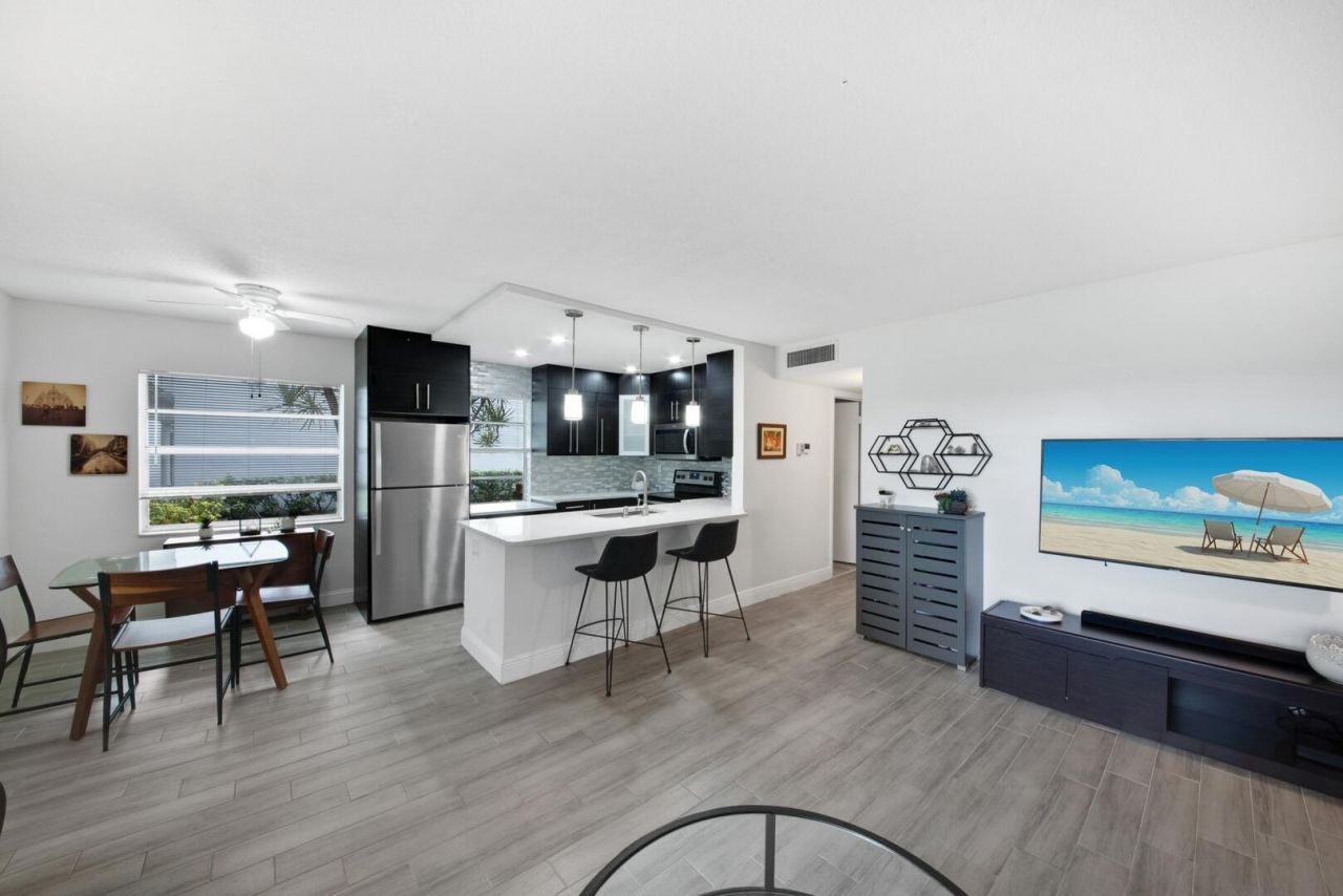 21 Normandy A, Unit 21, Delray Beach, FL 33484 Photo