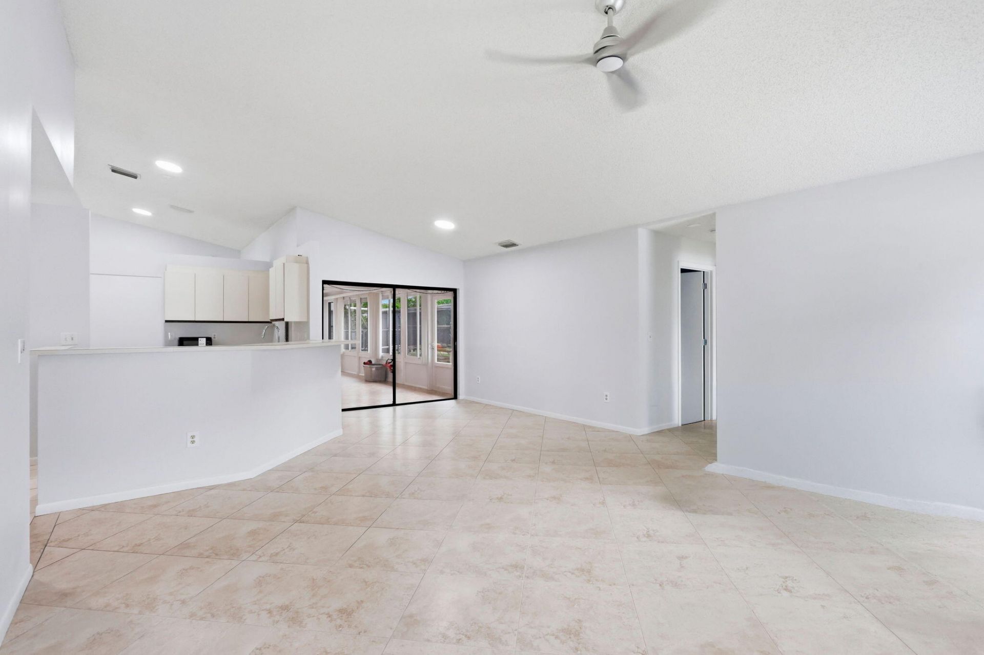 2171 NW 76th Avenue, Margate, FL 33063 Photo