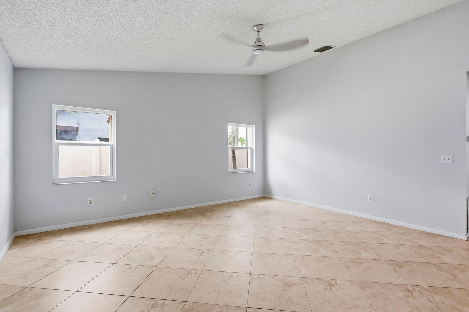 2171 NW 76th Avenue, Margate, FL 33063 Photo