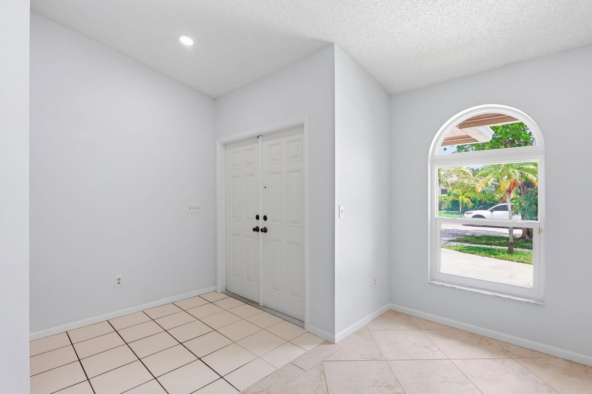 2171 NW 76th Avenue, Margate, FL 33063 Photo